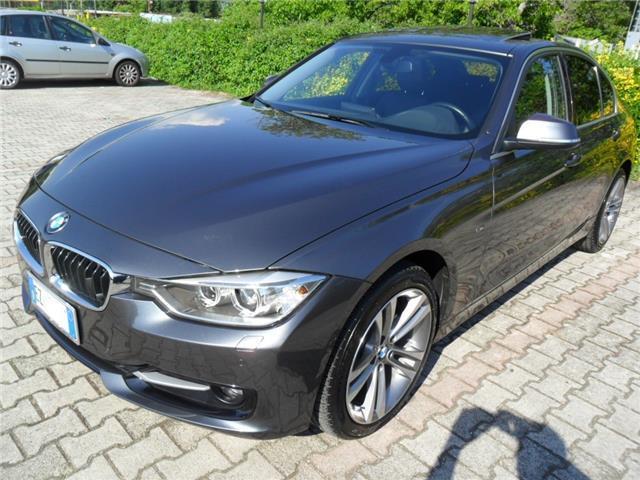 BMW 320 Serie 3 (F30/F31) xDrive Sport Plus