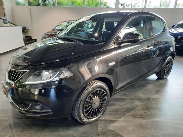 Lancia Ypsilon New ECOCHIC 